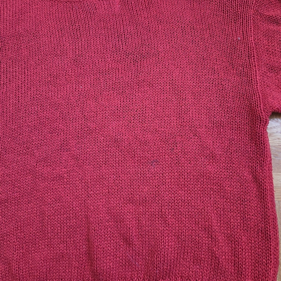Red Geometric Sweater - Picture 14 of 15